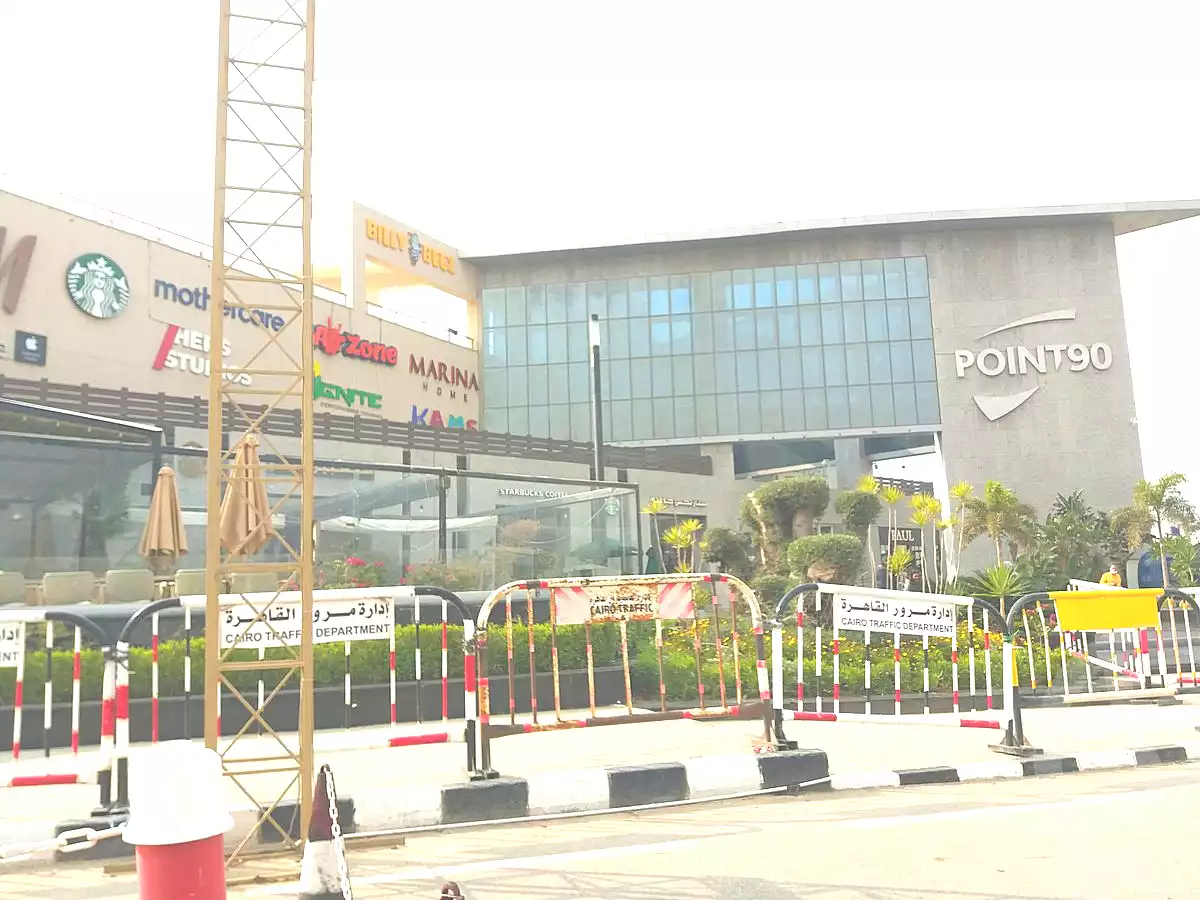 https://aqarmap.com.eg/en/listing/7254014-for-sale-cairo-new-cairo-compounds-point-90-mall-pre