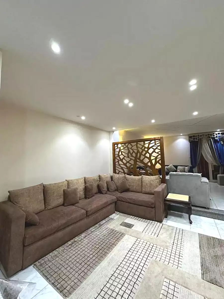 https://aqarmap.com.eg/ar/listing/7254063-for-sale-alexandria-sydy-bshr-sydy-bshr-bhry