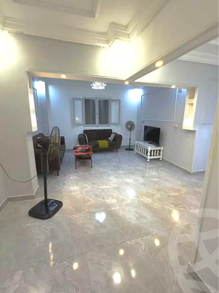https://aqarmap.com.eg/en/listing/7254105-for-sale-alexandria-al-agamy-el-hanouvel