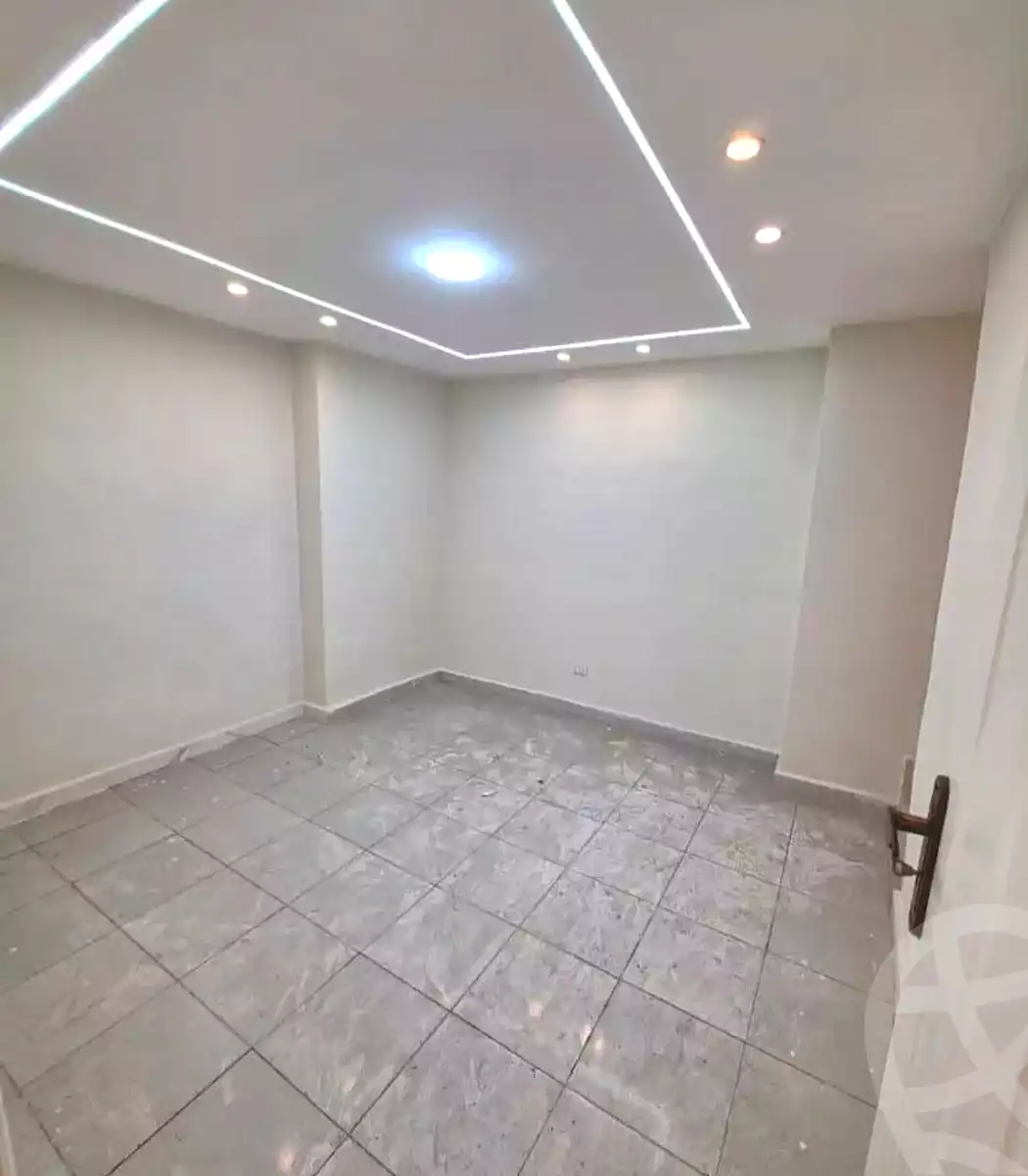 https://aqarmap.com.eg/en/listing/7254094-for-sale-alexandria-el-asafra-shr-45