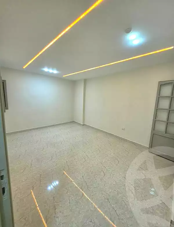 https://aqarmap.com.eg/ar/listing/7254354-for-sale-alexandria-el-asafra-l-sfr-bhry