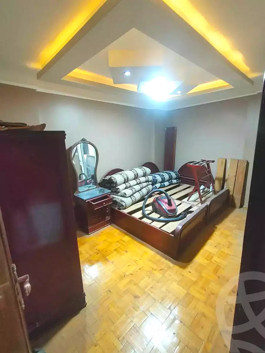 https://aqarmap.com.eg/ar/listing/7254451-for-sale-alexandria-el-asafra-shr-45