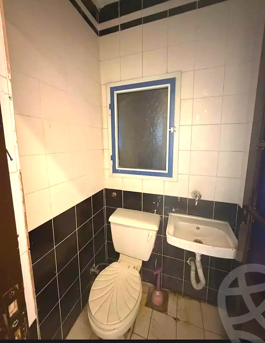 https://aqarmap.com.eg/ar/listing/7254626-for-sale-alexandria-miami-el-gaish-rd-st