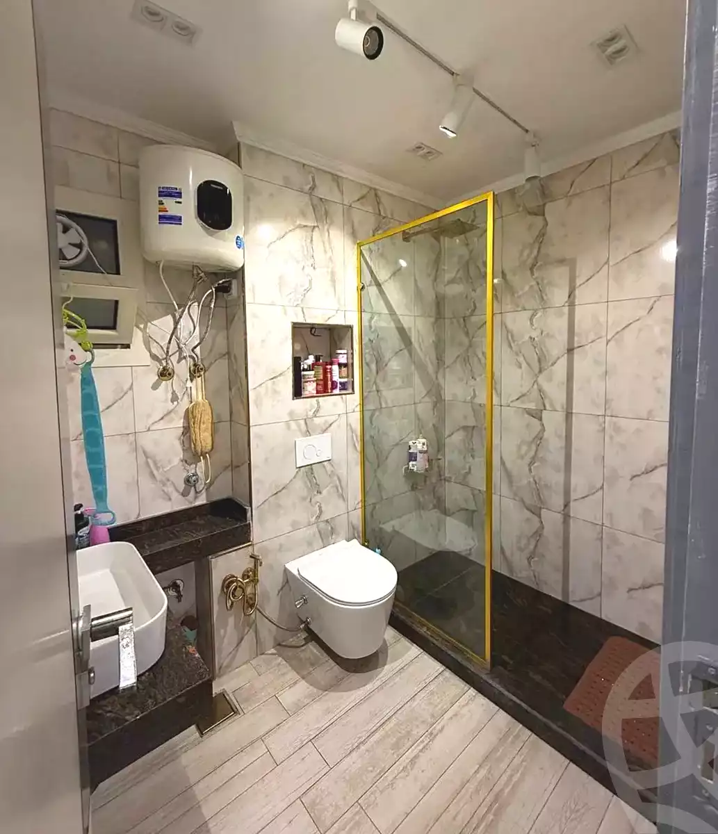 https://aqarmap.com.eg/ar/listing/7254661-for-sale-alexandria-el-asafra-shr-45
