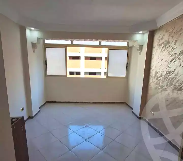 https://aqarmap.com.eg/ar/listing/7254818-for-sale-alexandria-lsywf-el-falki