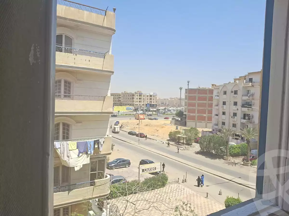https://aqarmap.com.eg/ar/listing/7255114-for-sale-cairo-6th-of-october-el-ahyaa-neighborhood-3rd-al-hay-al-thalith-st