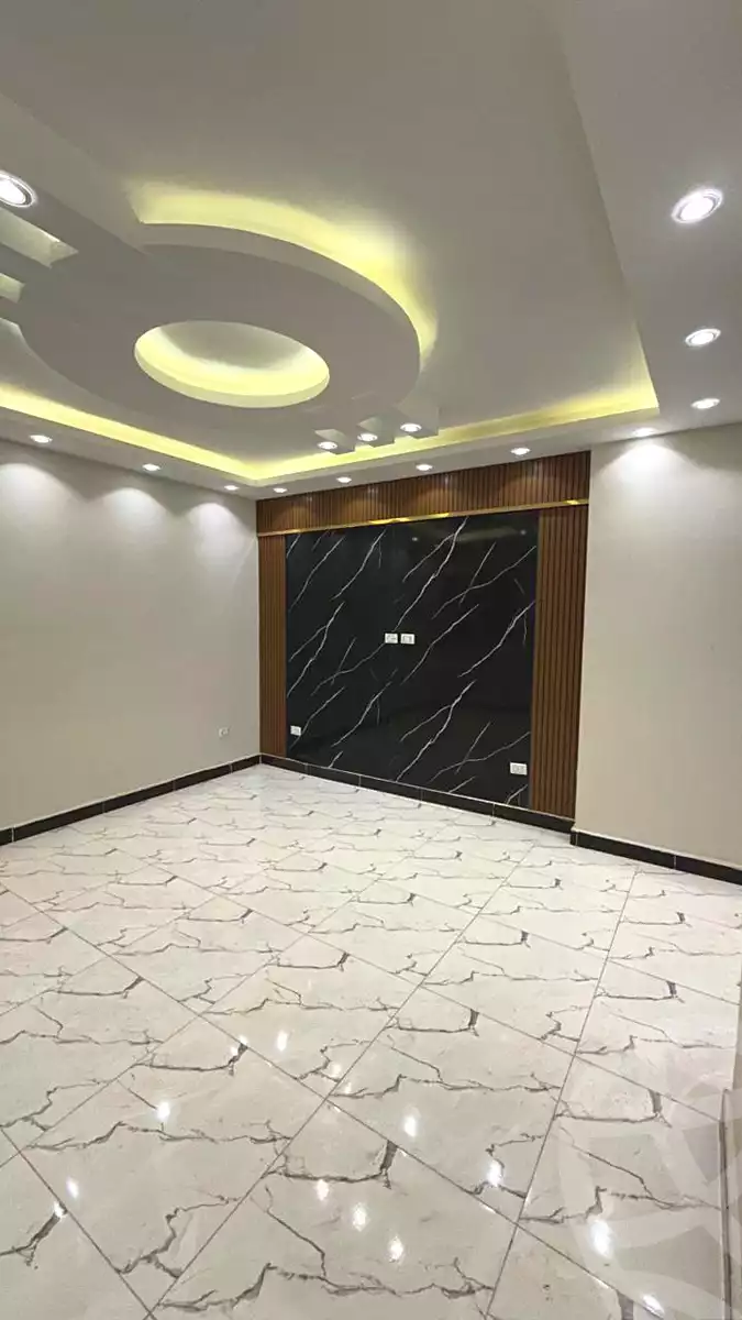 https://aqarmap.com.eg/ar/listing/7255121-for-sale-cairo-6th-of-october-el-ahyaa-neighborhood-3rd-al-hay-al-thalith-st