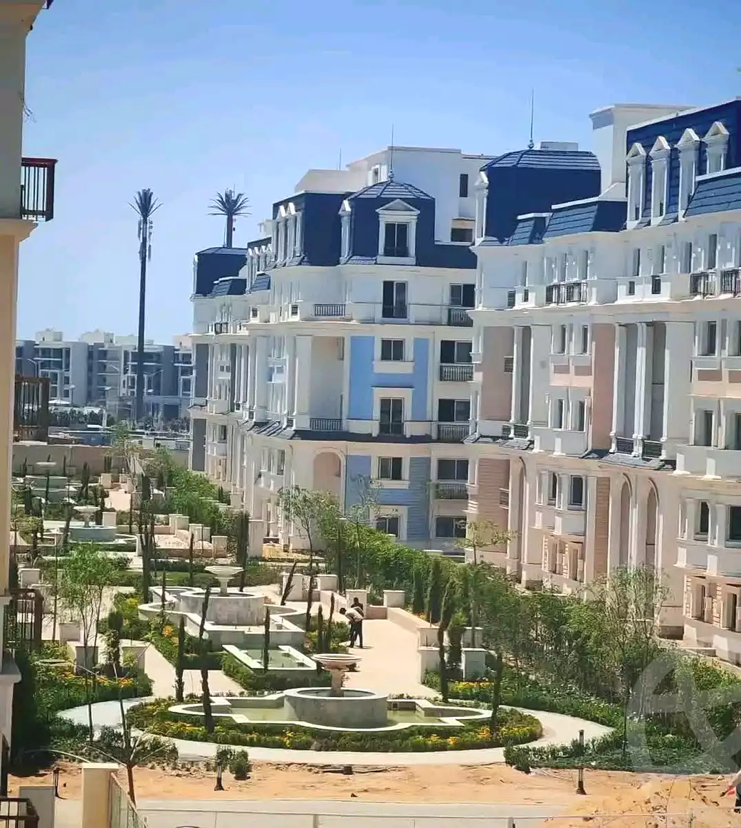 https://aqarmap.com.eg/en/listing/7255133-for-sale-cairo-new-cairo-compounds-mountain-view1-1-compound