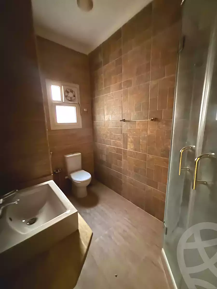 https://aqarmap.com.eg/en/listing/7255187-for-sale-cairo-el-sheikh-zayed-city-el-hay-elsabeaa-lhy-lsb