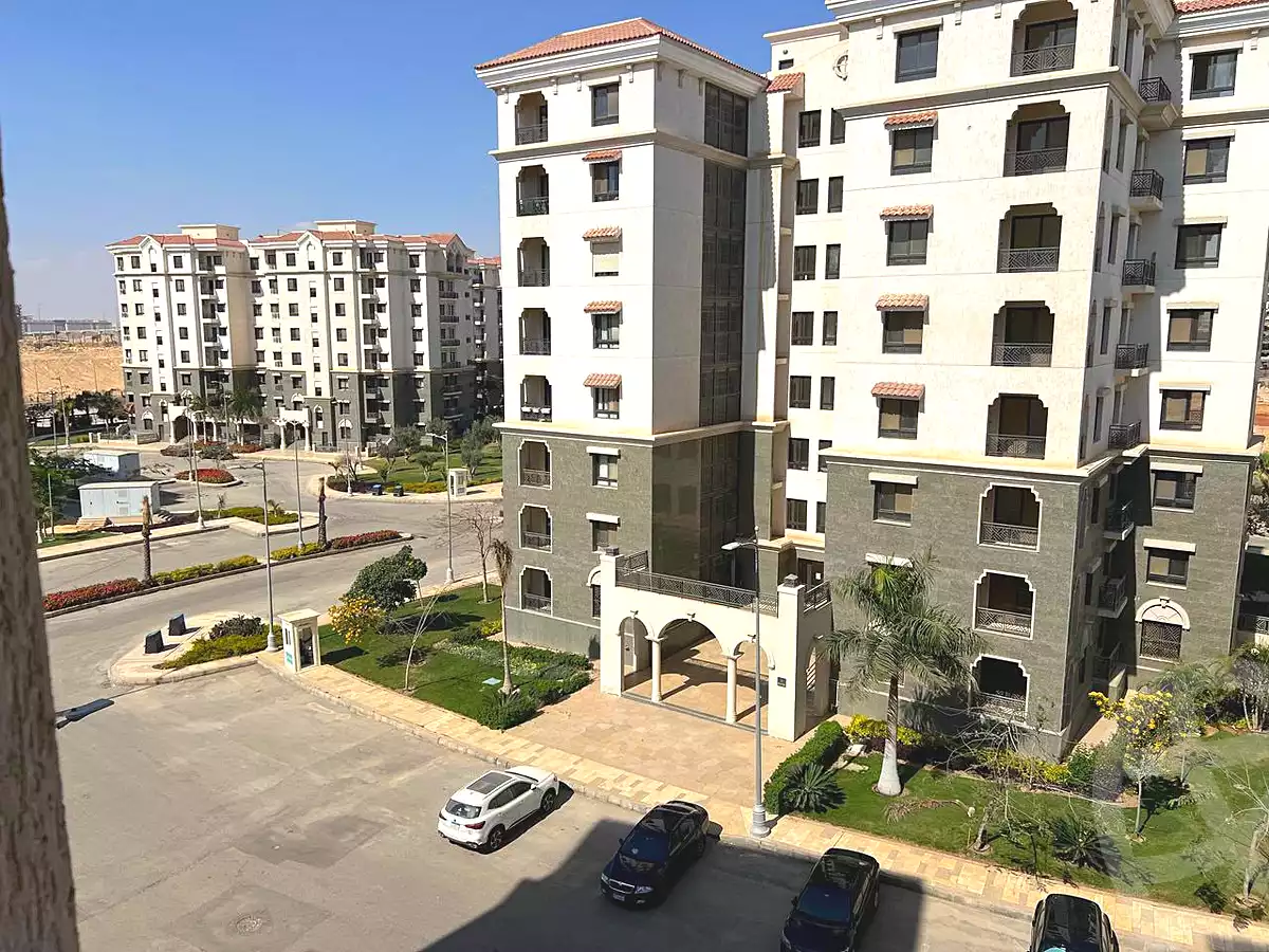 https://aqarmap.com.eg/en/listing/7255269-for-sale-cairo-new-administrative-capital-r7-celia-mntq-l-mrt-1