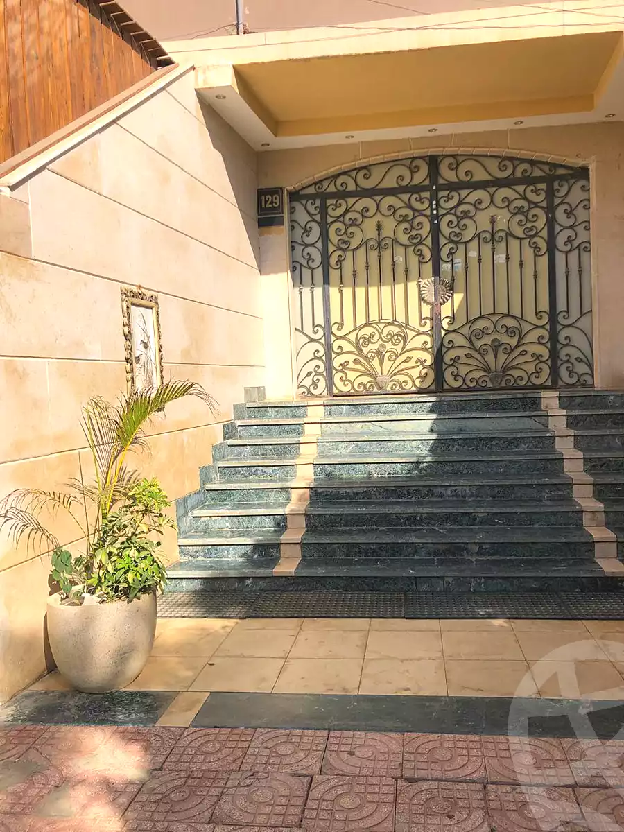 https://aqarmap.com.eg/en/listing/7255506-for-rent-cairo-el-sheikh-zayed-city-el-hay-elsabeaa