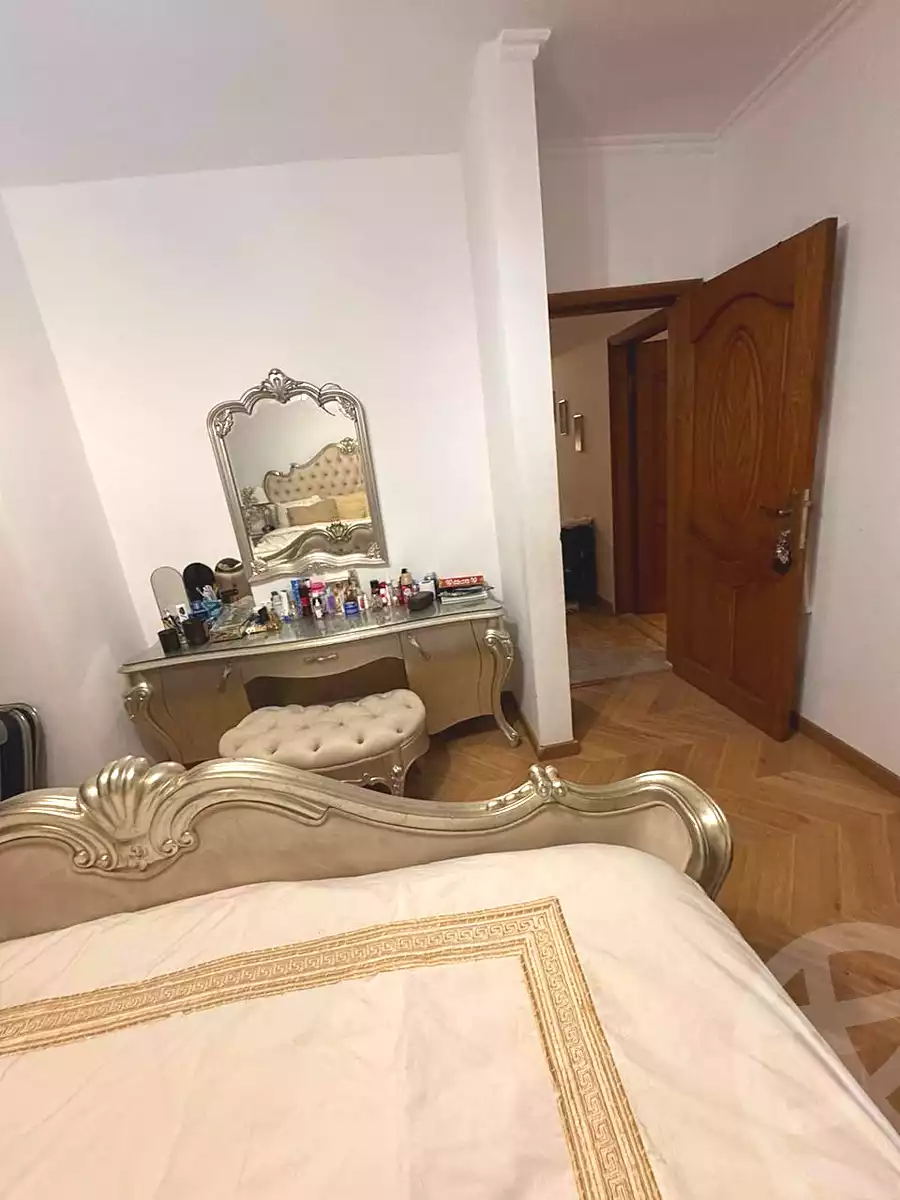 https://aqarmap.com.eg/en/listing/7255559-for-sale-cairo-el-sheikh-zayed-city-mntq-fr-y-bmdyn-lshykh-zyd