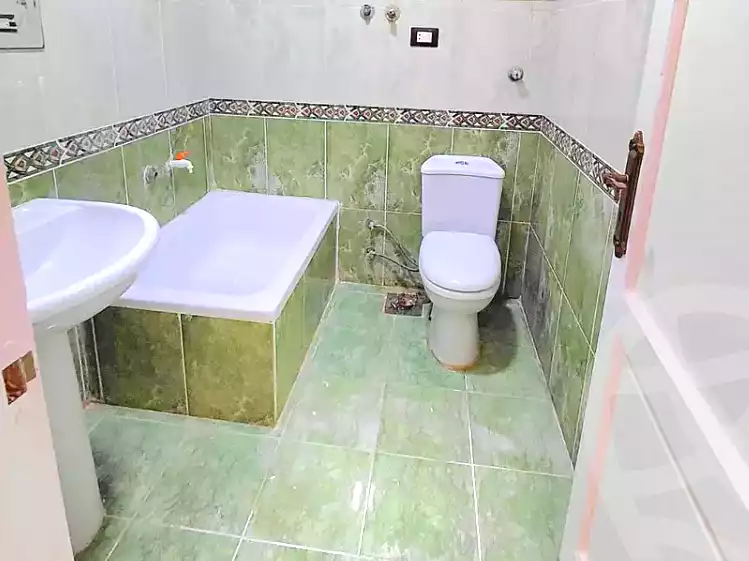 https://aqarmap.com.eg/en/listing/7255675-for-sale-alexandria-al-agamy-shataa-el-nakheel