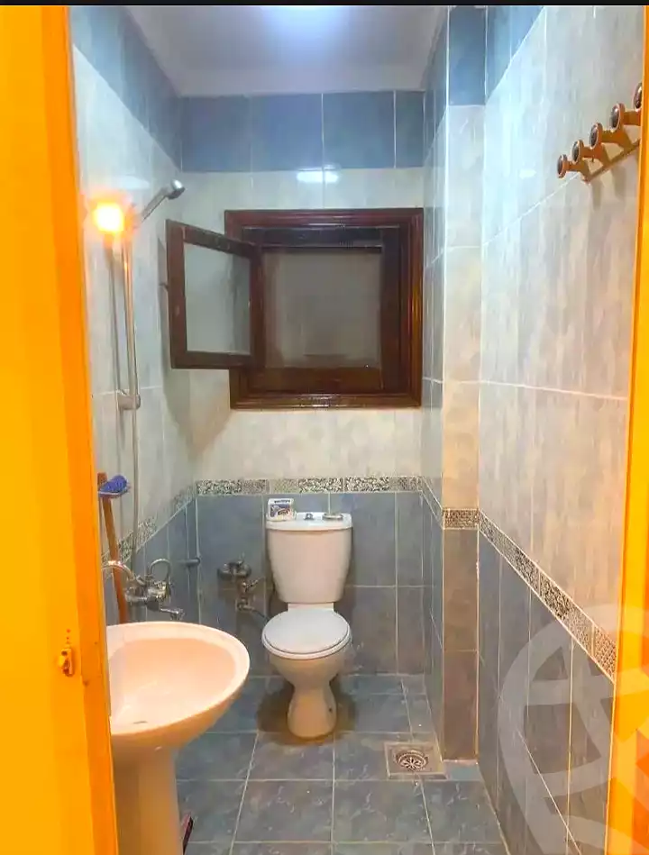 https://aqarmap.com.eg/en/listing/7255779-for-sale-alexandria-al-agamy-lbytsh-mohamed-el-fardi-st
