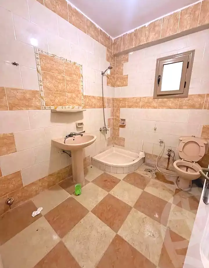 https://aqarmap.com.eg/en/listing/7255884-for-sale-alexandria-al-agamy-lbytsh