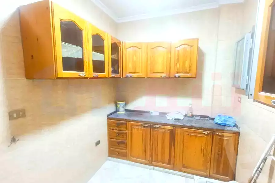 https://aqarmap.com.eg/ar/listing/7256009-for-sale-alexandria-ganaklis-shr-mrtdy-bsh