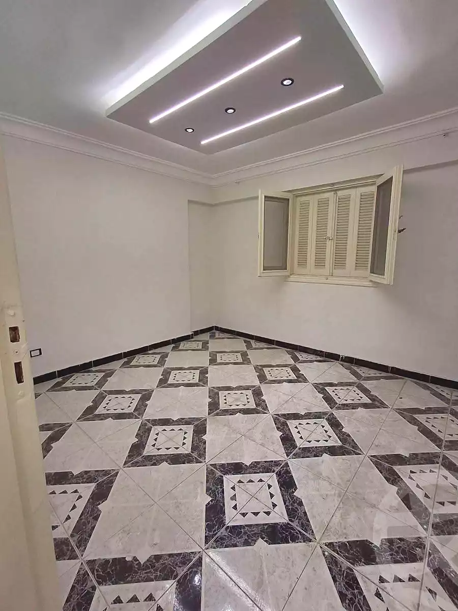 https://aqarmap.com.eg/ar/listing/7256220-for-sale-alexandria-al-agamy-lbytsh-saad-zaghloul-st