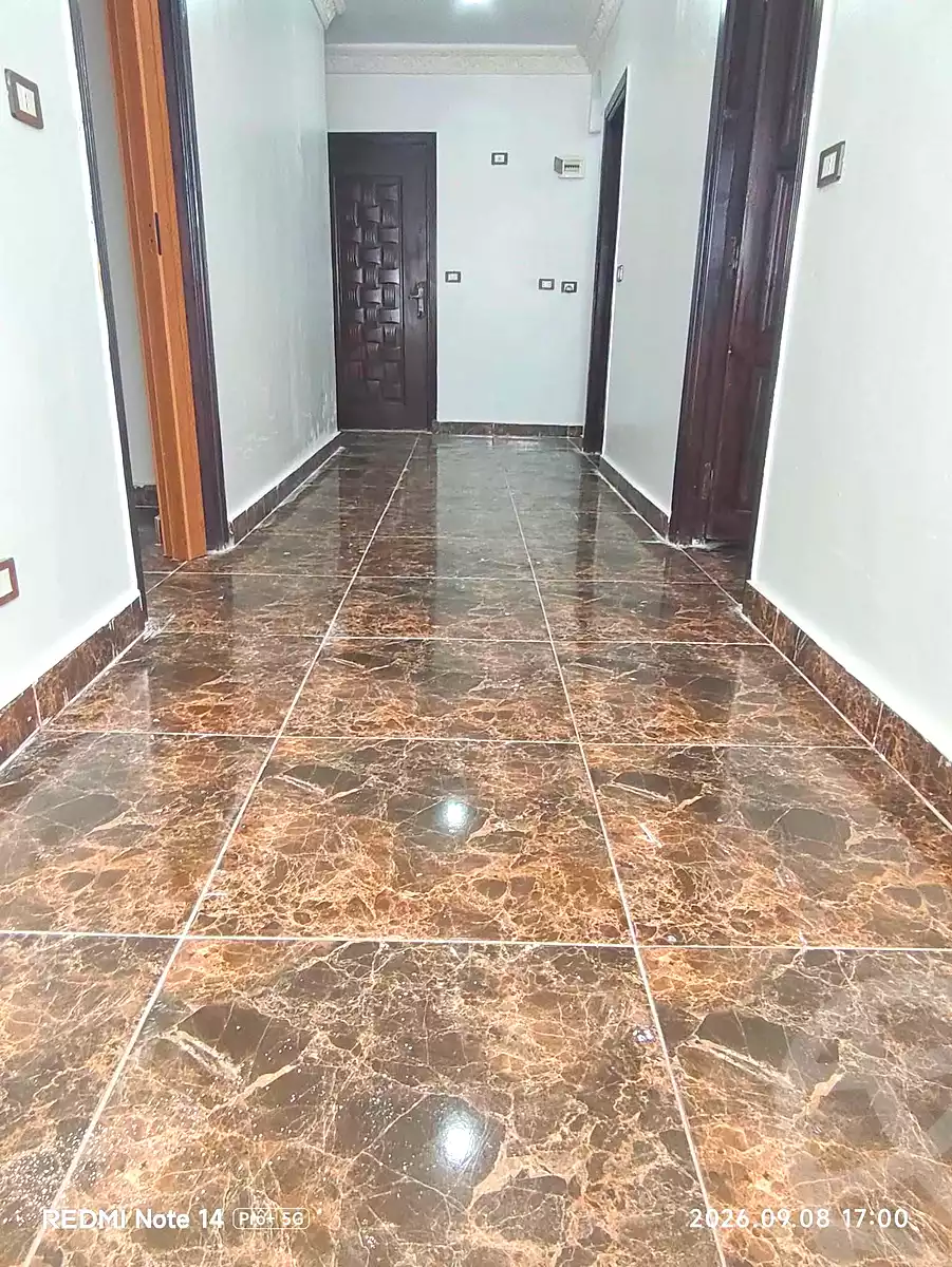 https://aqarmap.com.eg/en/listing/7256380-for-sale-alexandria-el-asafra-l-sfr-qbly
