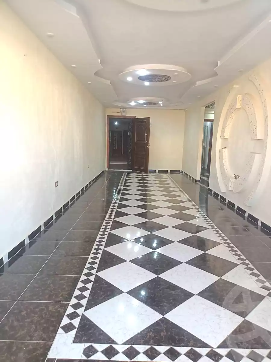 https://aqarmap.com.eg/ar/listing/7256433-for-sale-alexandria-al-agamy-el-hanouvel-radwan-st