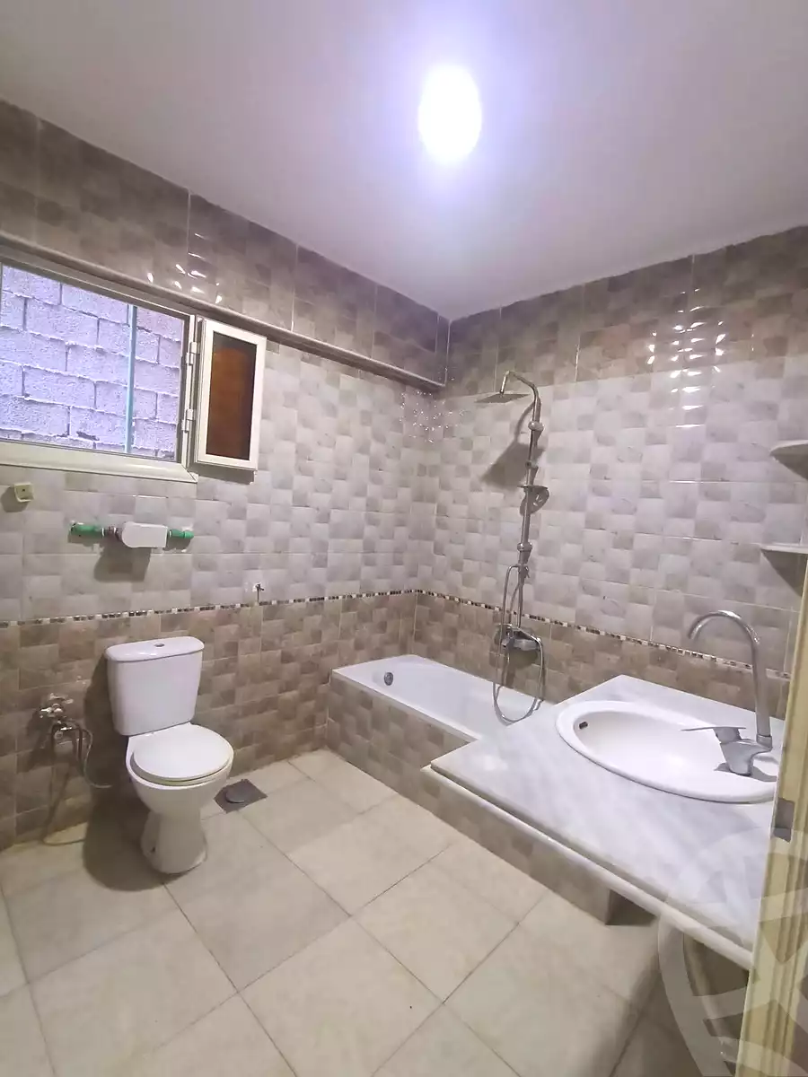 https://aqarmap.com.eg/ar/listing/7256433-for-sale-alexandria-al-agamy-el-hanouvel-radwan-st