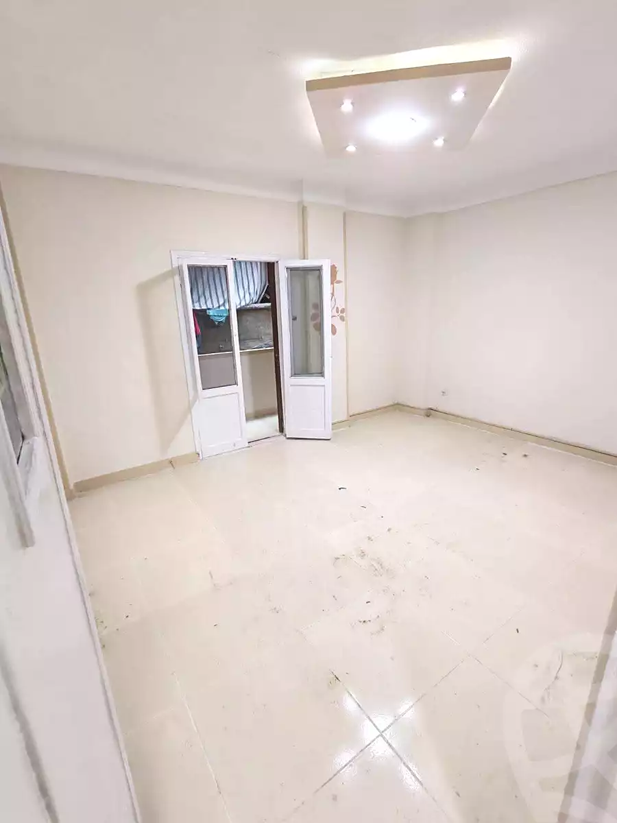 https://aqarmap.com.eg/en/listing/7256446-for-sale-alexandria-al-agamy-el-hanouvel