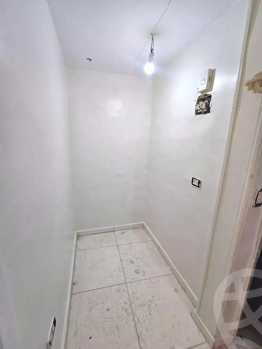 https://aqarmap.com.eg/ar/listing/7256715-for-sale-alexandria-sydy-bshr-sydy-bshr-bhry-shr-khld-bn-lwlyd
