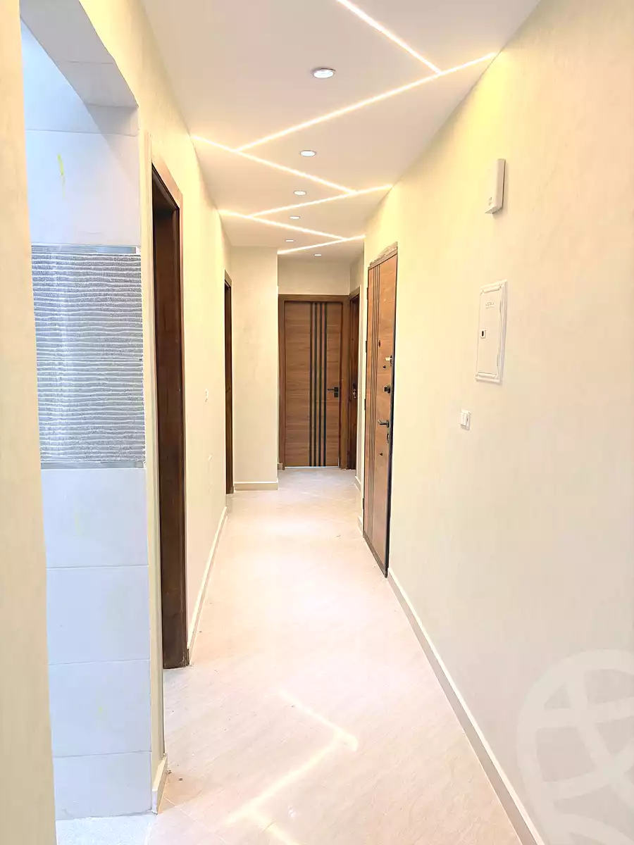 https://aqarmap.com.eg/ar/listing/7256868-for-sale-cairo-el-haram-el-lebeny-el-magzar-el-aly-st