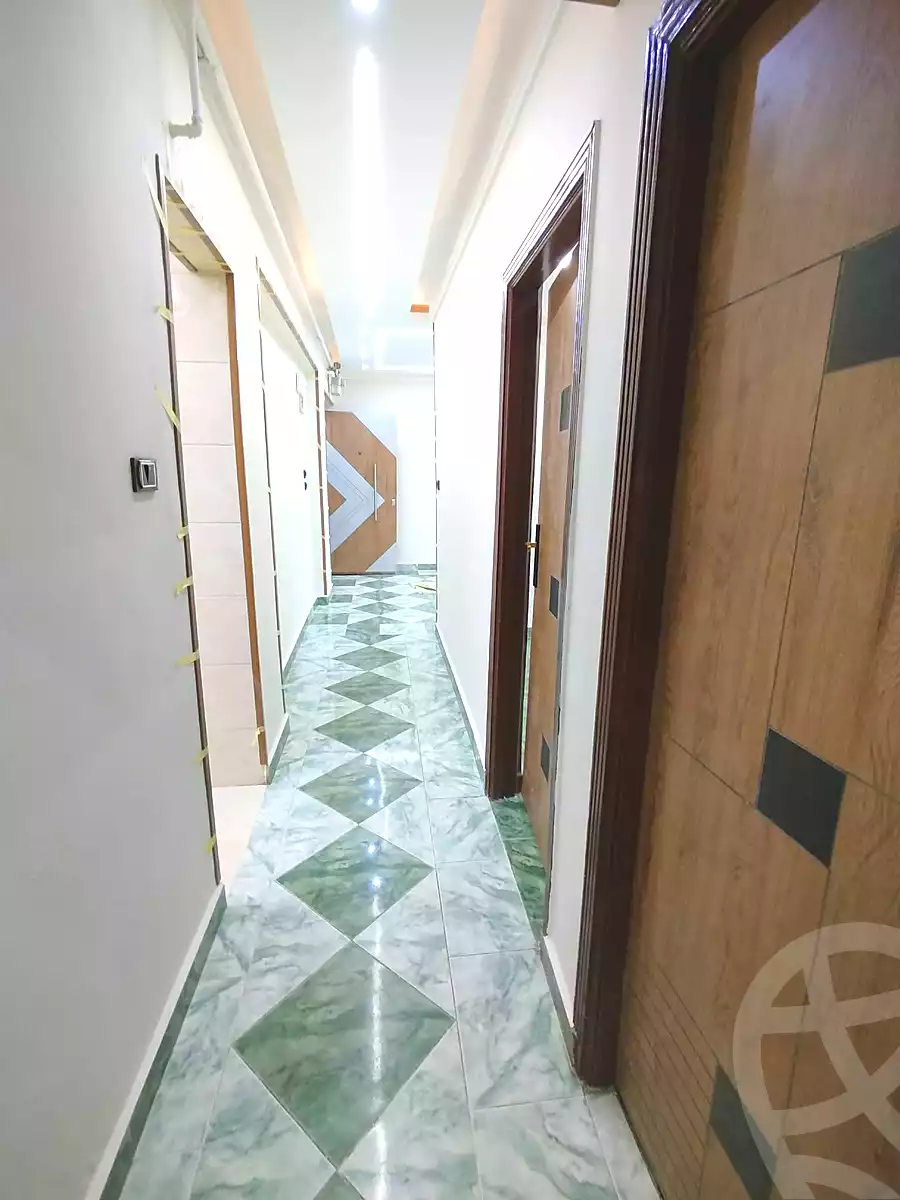 https://aqarmap.com.eg/ar/listing/7256879-for-sale-alexandria-lsywf-el-falki