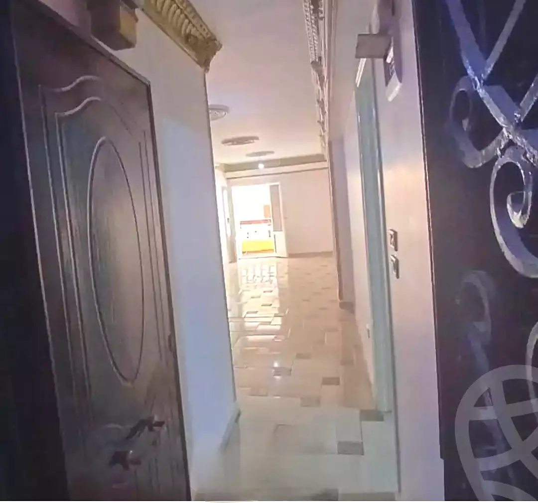 https://aqarmap.com.eg/ar/listing/7256869-for-sale-alexandria-el-mandara-alex-el-mandara-bahri-sidi-kamal-st