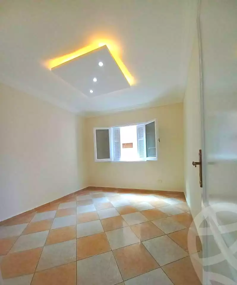 https://aqarmap.com.eg/ar/listing/7257031-for-sale-alexandria-miami-45-street