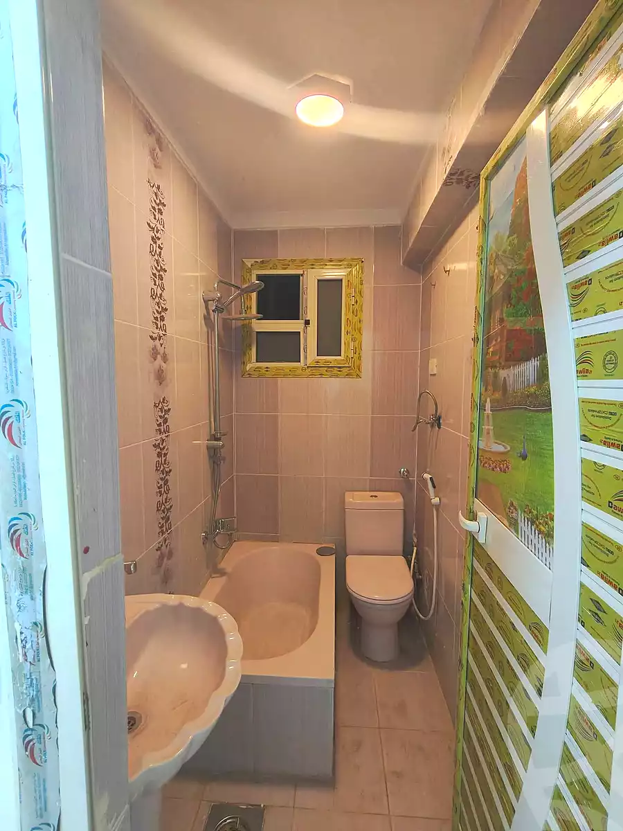 https://aqarmap.com.eg/ar/listing/7257067-for-sale-alexandria-lsywf-el-falki