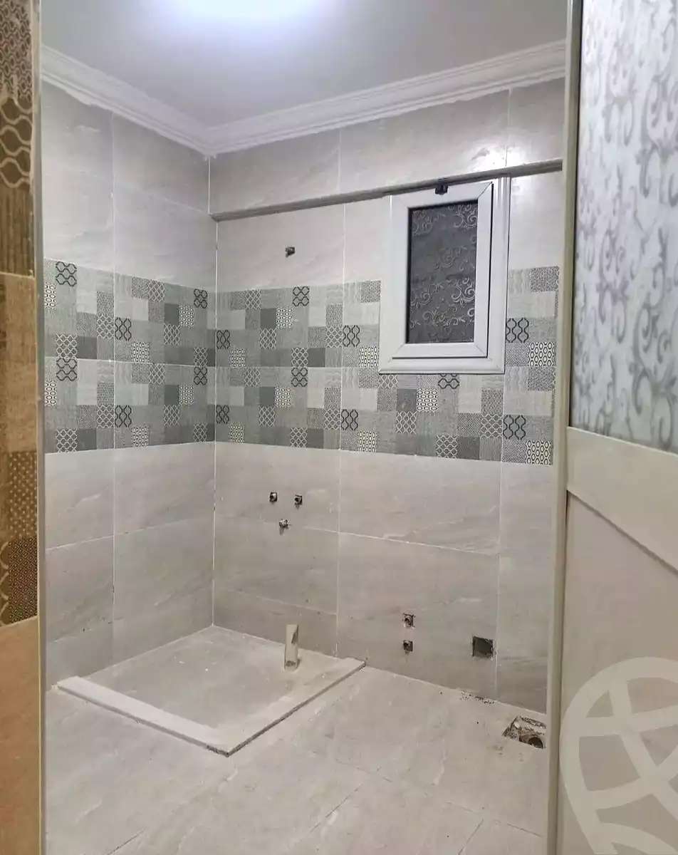 https://aqarmap.com.eg/en/listing/7257105-for-sale-alexandria-al-agamy-el-hanouvel-abo-el-shawareb-st