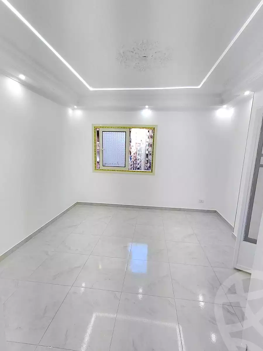 https://aqarmap.com.eg/en/listing/7257115-for-sale-alexandria-miami-shr-jml-bd-lnsr