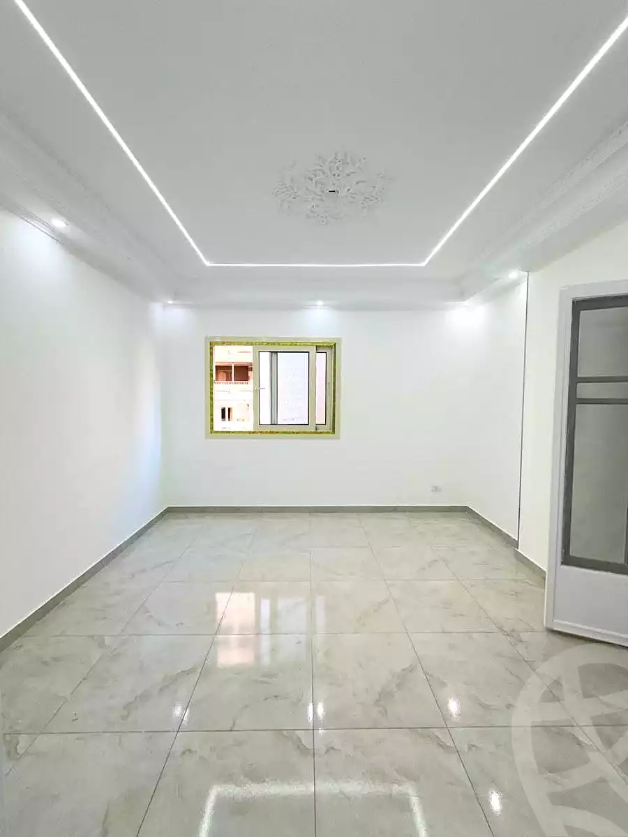 https://aqarmap.com.eg/en/listing/7257115-for-sale-alexandria-miami-shr-jml-bd-lnsr