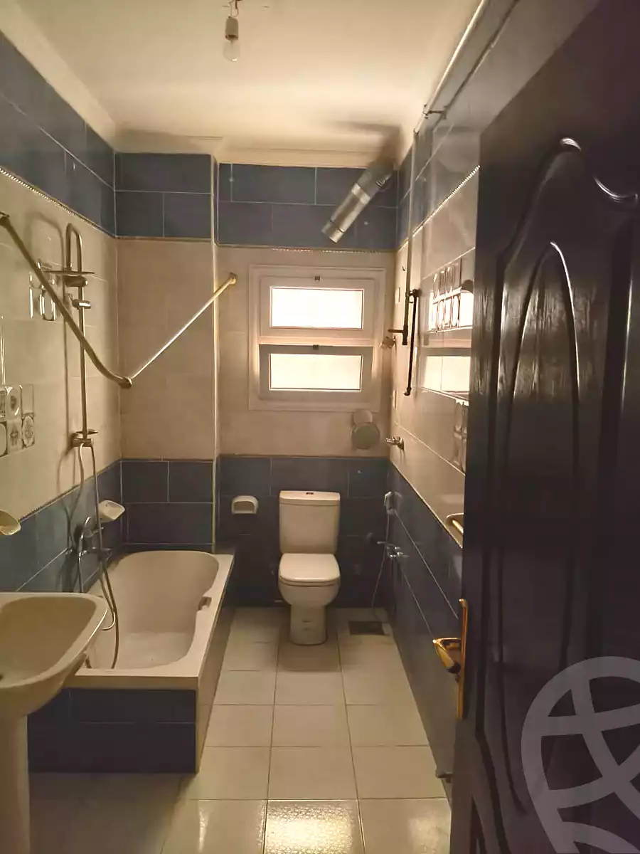 https://aqarmap.com.eg/ar/listing/7257169-for-sale-cairo-new-cairo-el-banafsg-el-banafsag-omarat-al-gabri-st