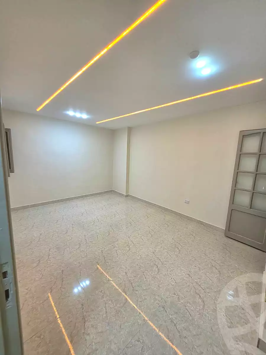https://aqarmap.com.eg/en/listing/7257180-for-sale-alexandria-el-asafra-l-sfr-bhry-el-geish-rd