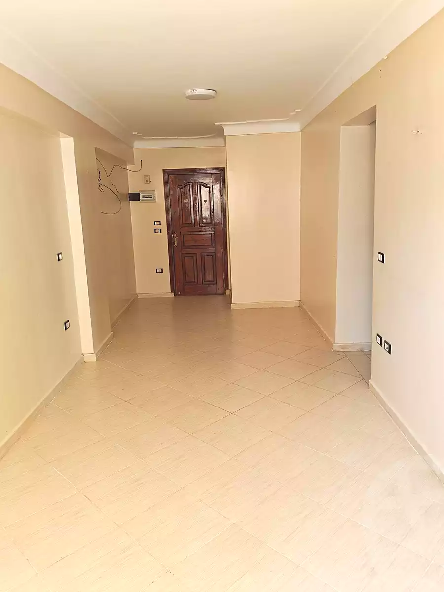 https://aqarmap.com.eg/ar/listing/7257461-for-sale-alexandria-al-agamy-bw-ywsf
