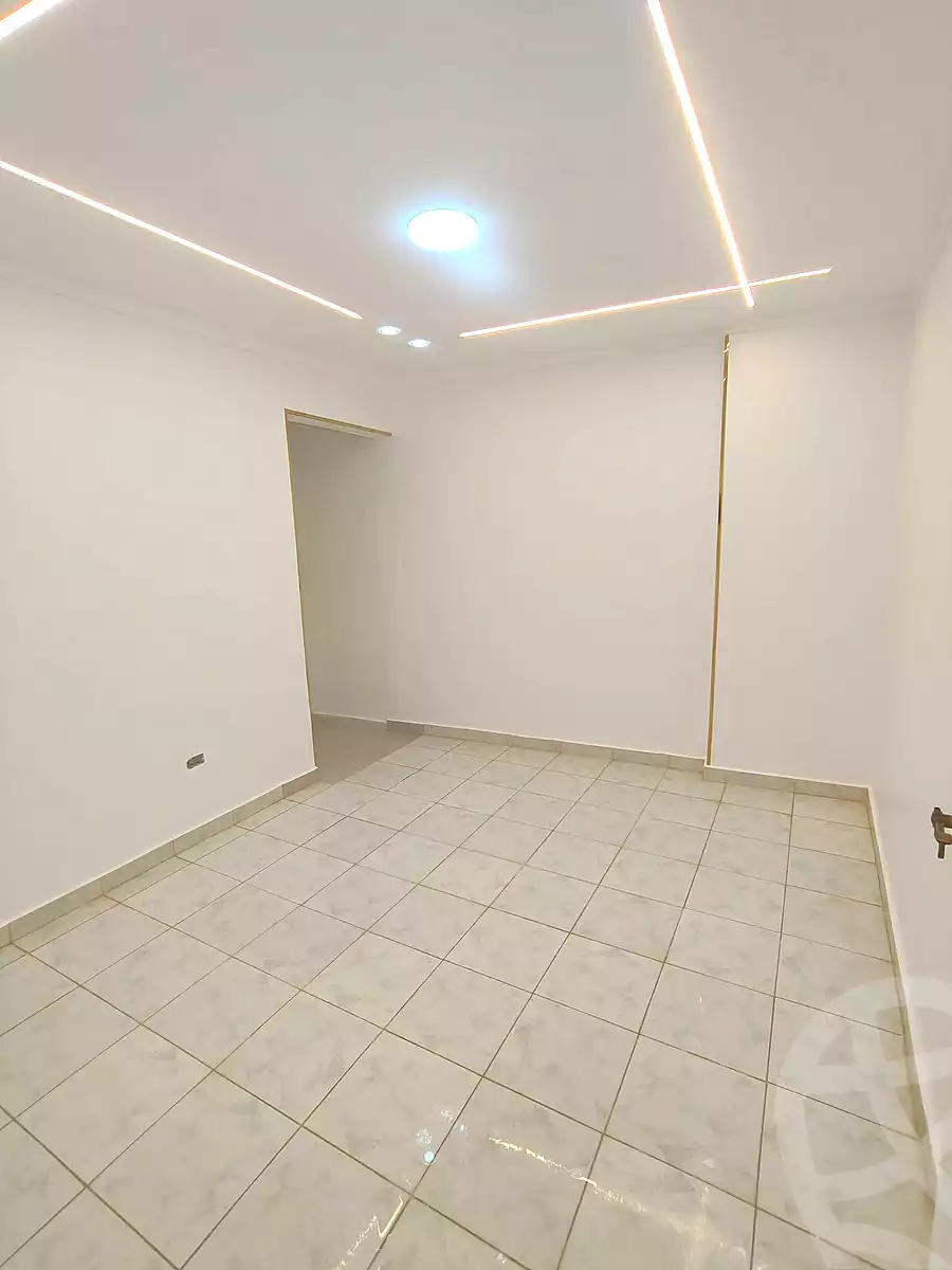 https://aqarmap.com.eg/en/listing/7257480-for-sale-alexandria-sydy-bshr
