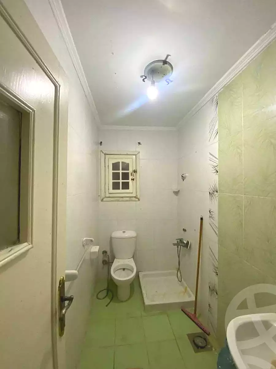 https://aqarmap.com.eg/ar/listing/7257537-for-sale-alexandria-el-asafra-shr-45