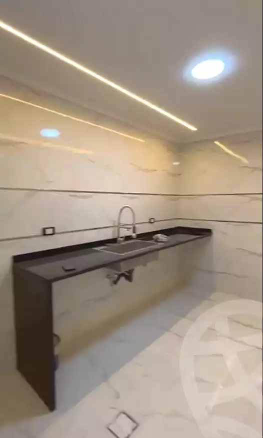 https://aqarmap.com.eg/ar/listing/7257612-for-sale-alexandria-miami-el-gaish-rd-st