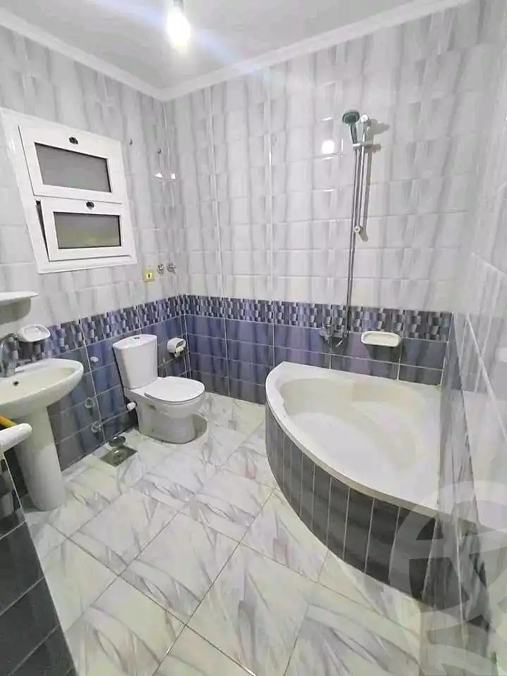https://aqarmap.com.eg/en/listing/7257716-for-sale-alexandria-sydy-bshr-sydy-bshr-bhry-khalil-hamada-st