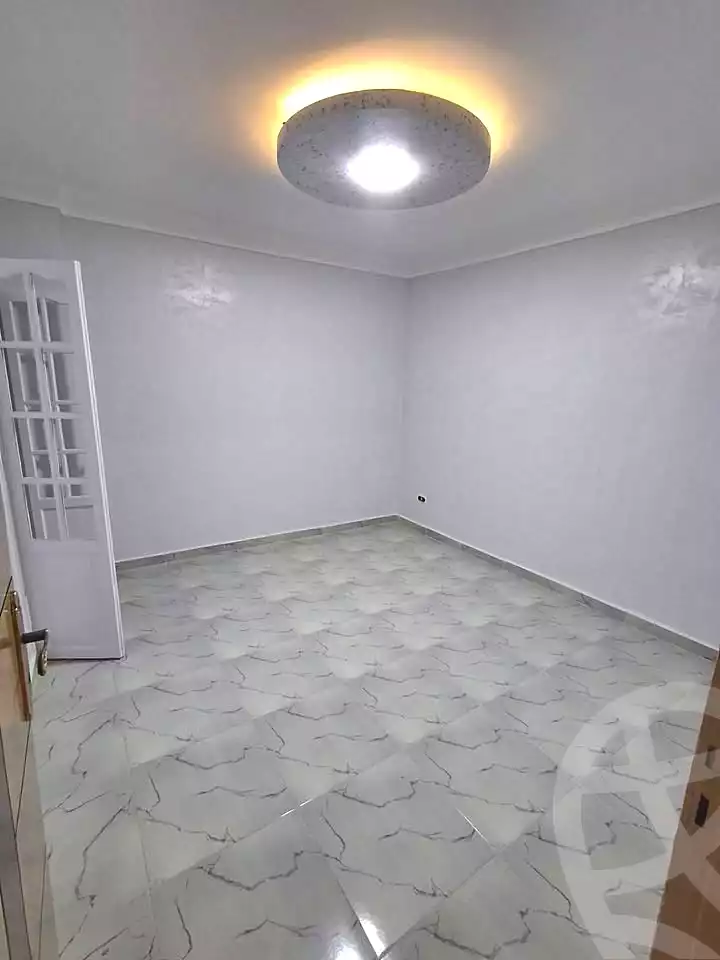 https://aqarmap.com.eg/en/listing/7257856-for-sale-alexandria-lsywf-el-falki