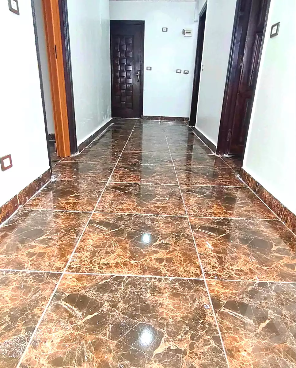 https://aqarmap.com.eg/ar/listing/7257922-for-sale-alexandria-el-asafra-l-sfr-qbly