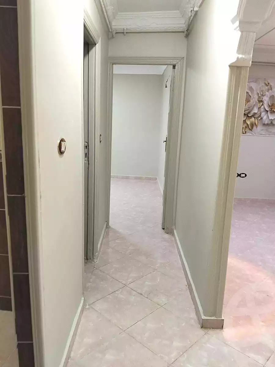 https://aqarmap.com.eg/en/listing/7258046-for-sale-alexandria-al-agamy-el-hanouvel-gabir-hafez-st