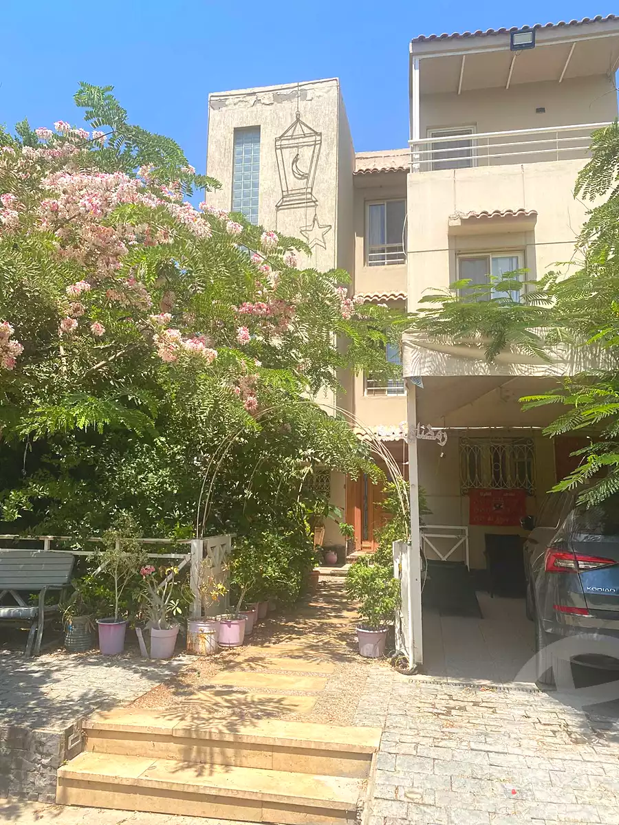 https://aqarmap.com.eg/en/listing/7258083-for-sale-cairo-el-mansuriyyah-el-saliba