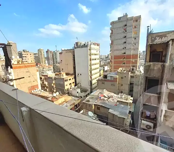 https://aqarmap.com.eg/ar/listing/7258113-for-sale-alexandria-el-asafra-l-sfr-bhry
