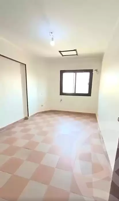 https://aqarmap.com.eg/ar/listing/7258132-for-sale-cairo-el-zaytun-hlmy-lzytwn-ibn-el-hakam-sq