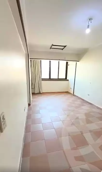 https://aqarmap.com.eg/ar/listing/7258132-for-sale-cairo-el-zaytun-hlmy-lzytwn-ibn-el-hakam-sq
