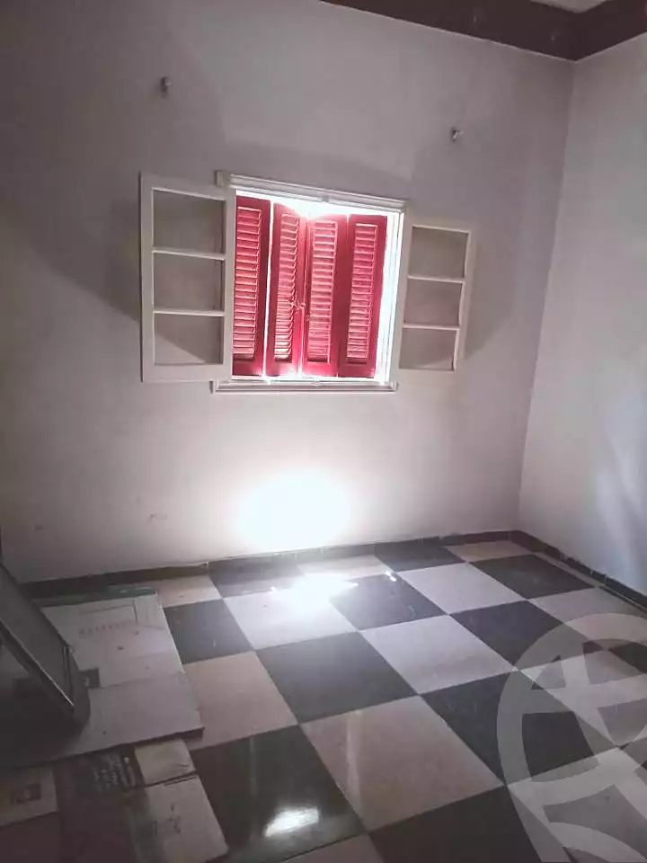 https://aqarmap.com.eg/ar/listing/7258214-for-sale-alexandria-moharram-bey-tryq-qn-lswys