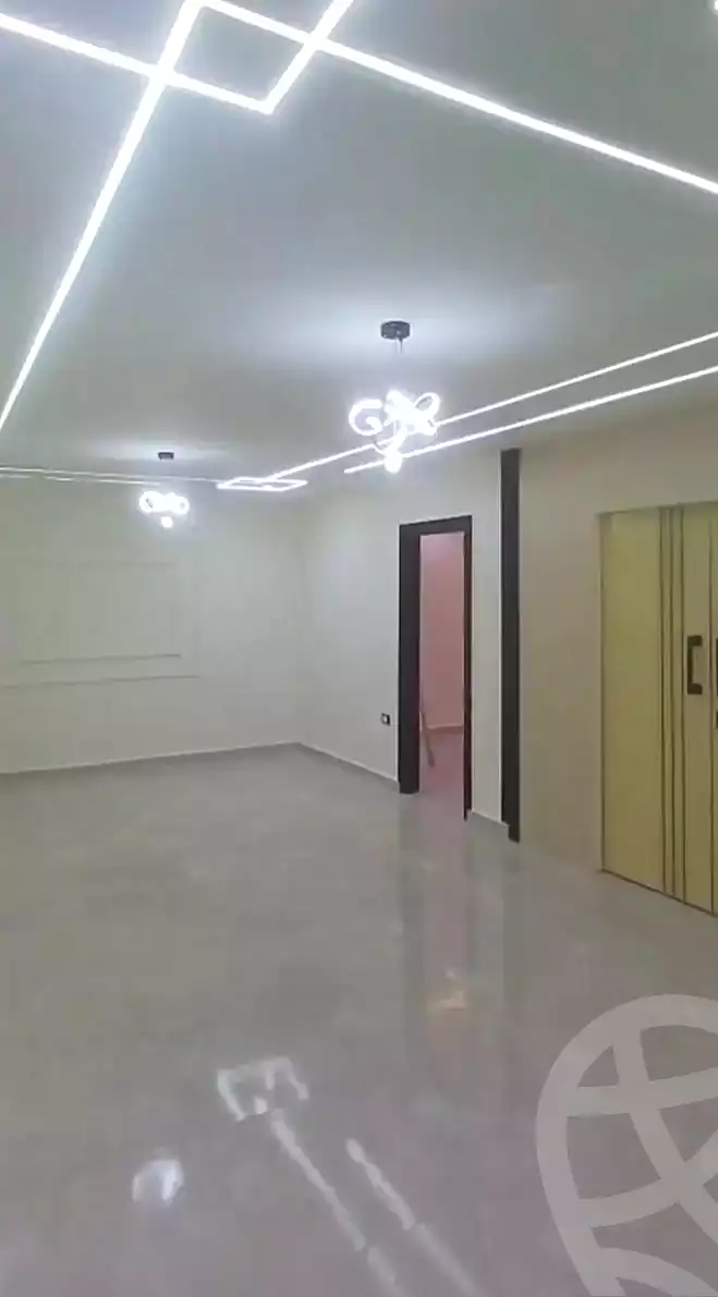 https://aqarmap.com.eg/ar/listing/7258250-for-sale-alexandria-al-agamy-lbytsh-princess-st